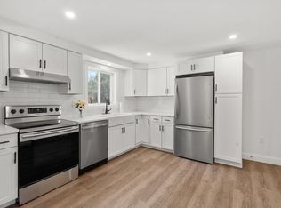 Cei Estate Condominium, Bellingham, MA 02019