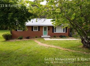 513 N 5th St, Mebane, NC 27302