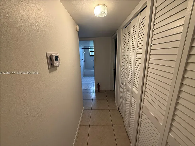 7995 SW 86th St #305 — Photo 6