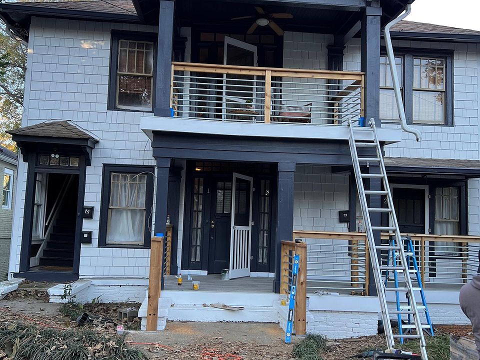 Exterior just redone, including all new windows with screens.