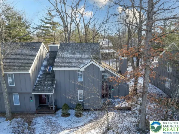 69 Telemark Kidder Twp N, Lake Harmony, PA 18624