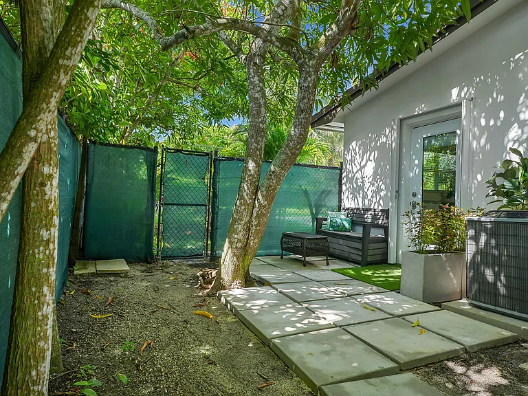 6620 SW 144th St — Photo 17