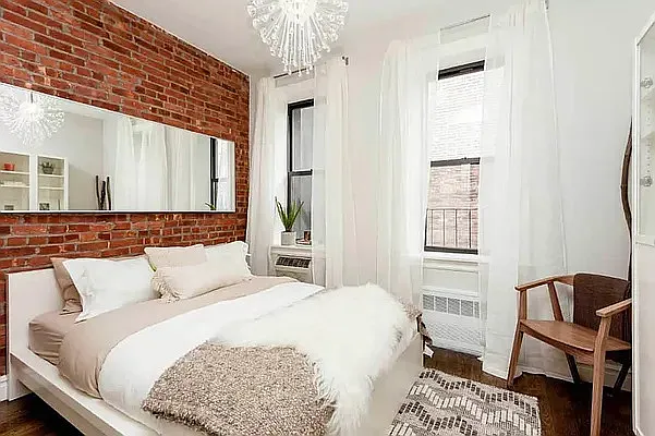 Rented by Bond New York | media 4