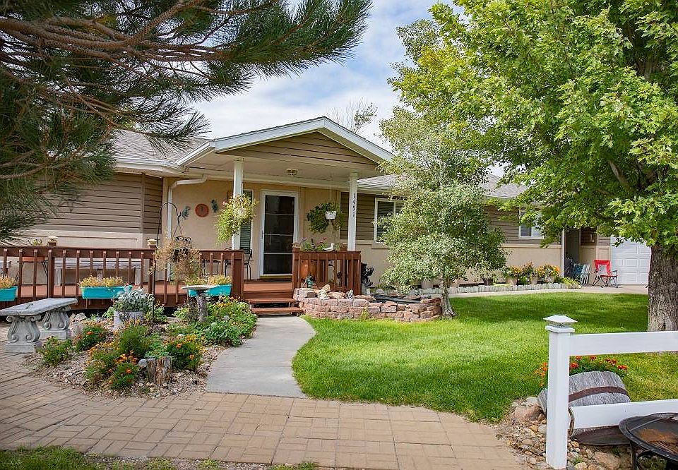 1451 Highway 92 W, Lewellen, NE 69147 Zillow