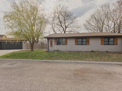 101 Huron Cir, Council Bluffs, IA, 51501
