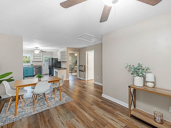 4th image of 208 Tammy Dr