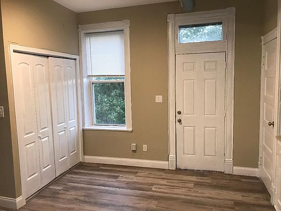 5th image of 4019 California Ave APT 2