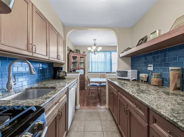 88-08 151st Avenue image 9 of 18