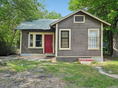 841 Texas, San Antonio, TX, 78201