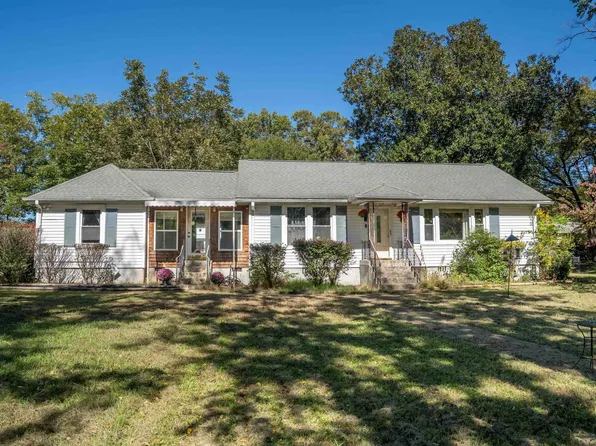 431 Milford Church Rd, Taylors, SC 29687
