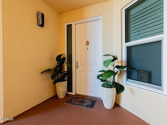 2nd image of 2515 S Atlantic Ave Unit 707