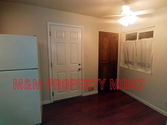 8732 MERRIBROOK BREAKFAST NOOK