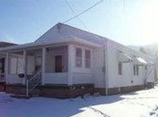 330 3rd Ave, Paden City, WV 26159