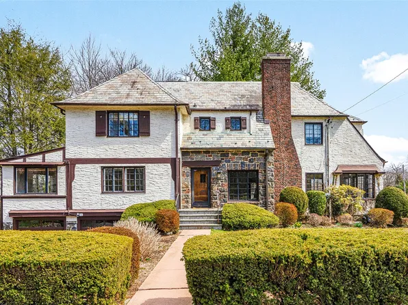 1 Highwood Avenue, Larchmont, NY 10538