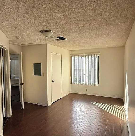 713 N Grand Ave #6A — Photo 6