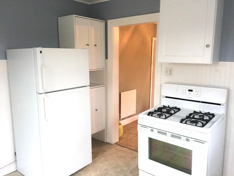 12 E Main St #4 — Photo 5