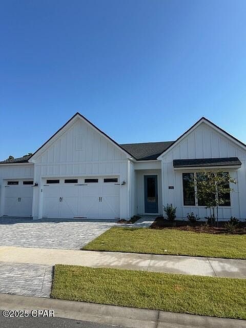 1st image of 320 Breakwater Blvd