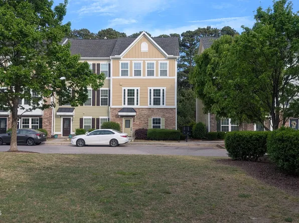 1007 Tender Dr, Apex, NC 27502