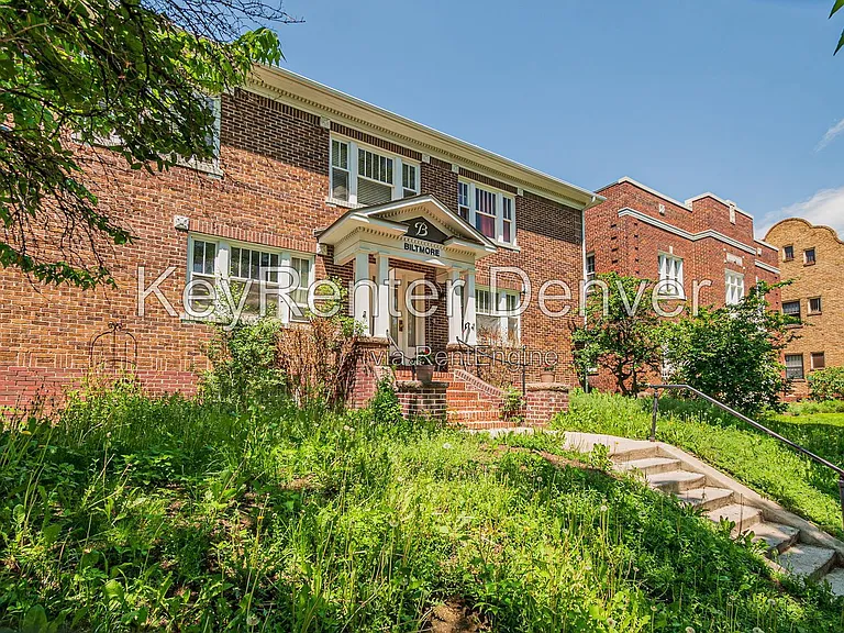 945 N Washington St #100 — Photo 52