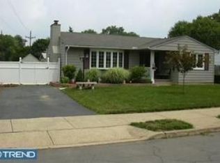 156 Pope Ave, Hamilton, NJ 08619