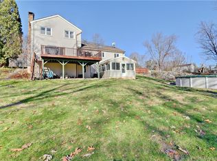 34 Commodore Ave, Shelton, CT 06484