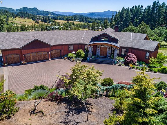 4th image of 36995 Wallace Creek Rd