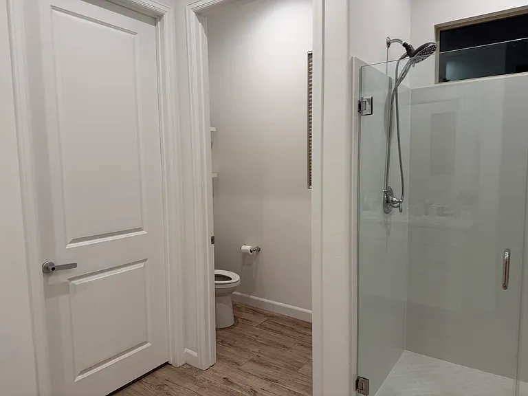 Master Bedroom Bathroom Shower