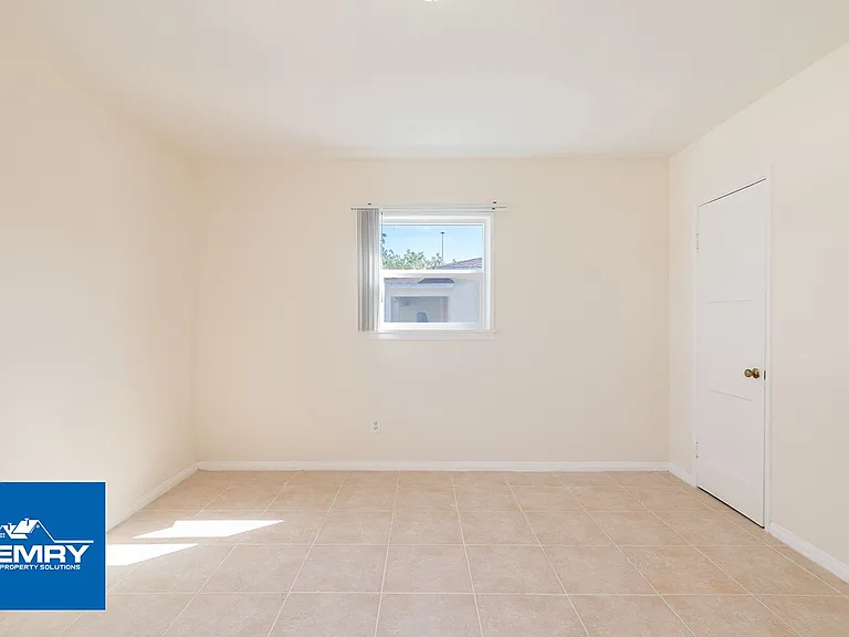 11609 Lugo Park Ave — Photo 16
