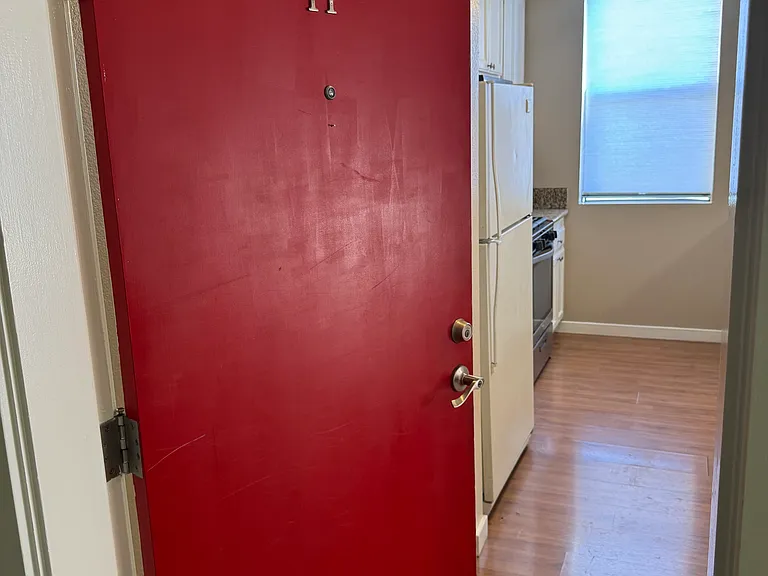 11615 Missouri Ave #2 — Photo 5