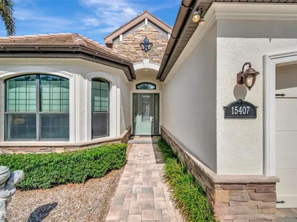 15407 Helmsdale Pl, Lakewood Ranch, FL 34202