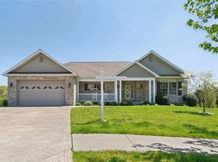 200 Woodcrest Ct, Harrison City, PA 15636