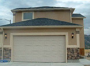 Side garage 