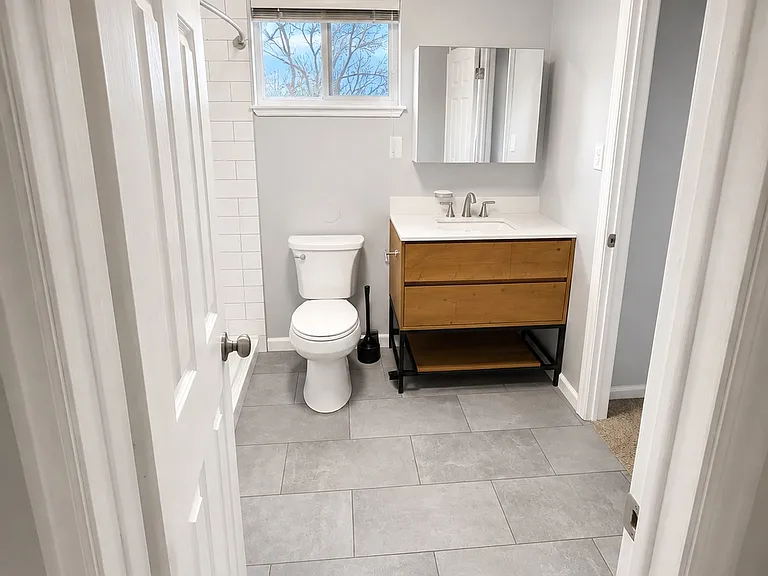 4200 W Alameda Ave #A — Photo 16