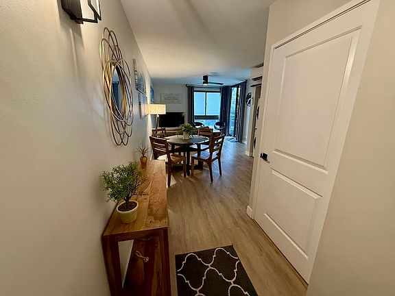 2nd image of 4310 Lower Honoapiilani Rd APT 113