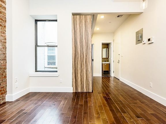 2nd image of 316 Patchen Ave