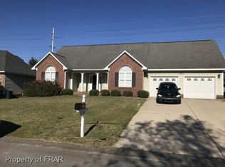 3021 Highplains Dr, Hope Mills, NC 28348