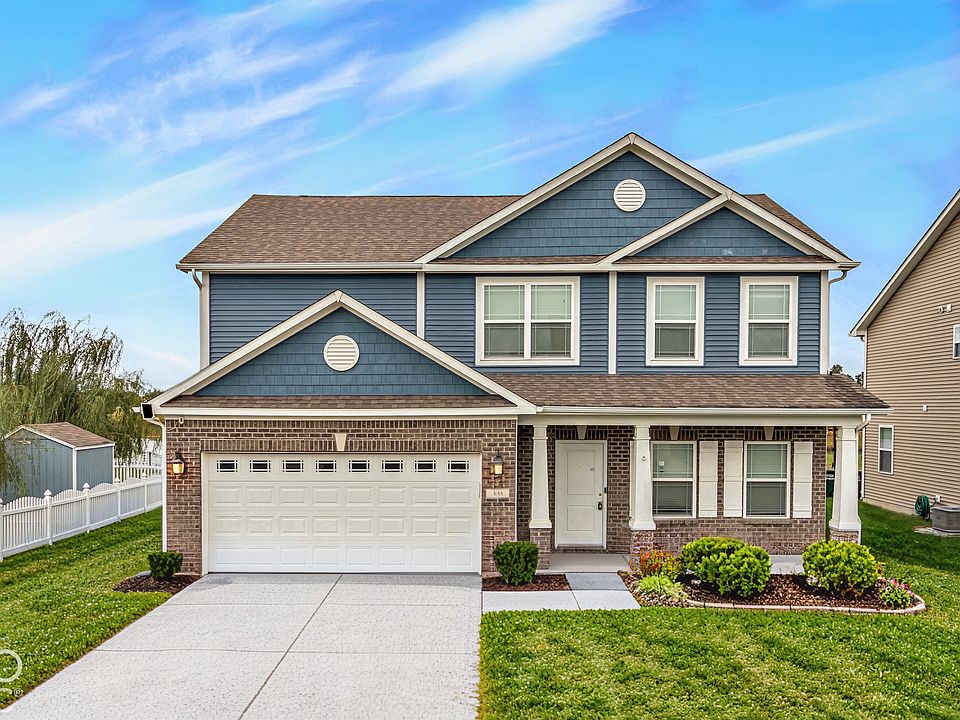 1st image of 394 Longleaf Ln