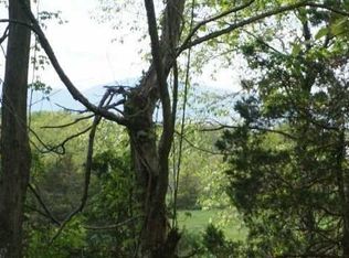 Echo Valley Rd, Red hook, NY 12571