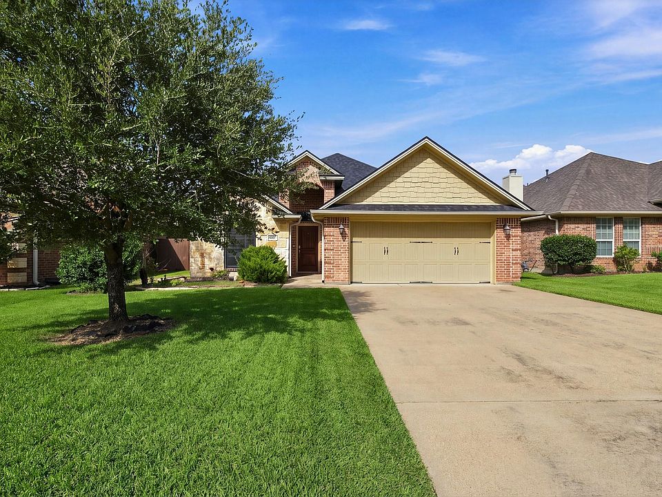 1st image of 4267 Hollow Stone Dr