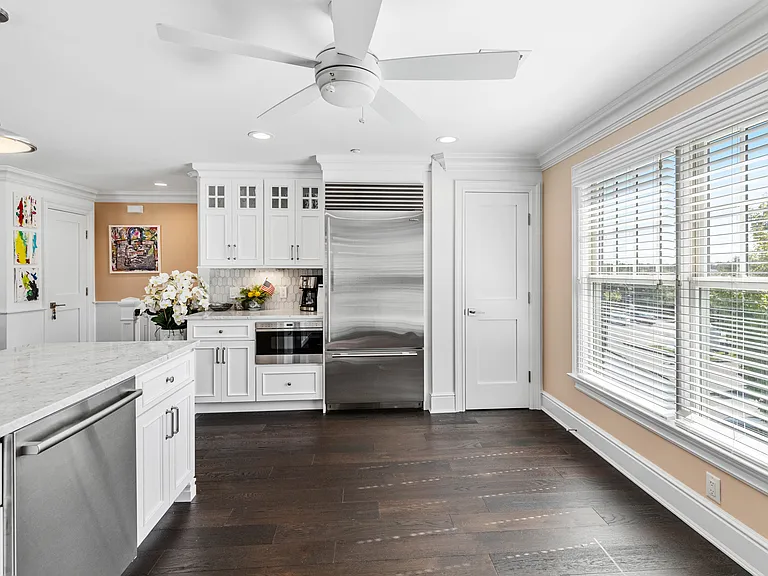 15 Village Green Dr — Photo 7