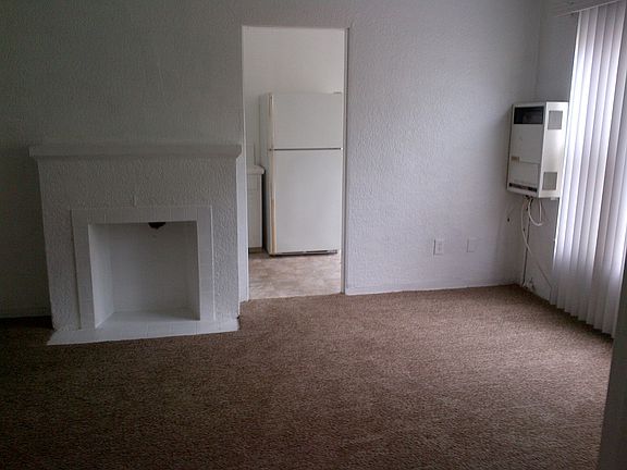 2nd image of 3791 Park Blvd #10