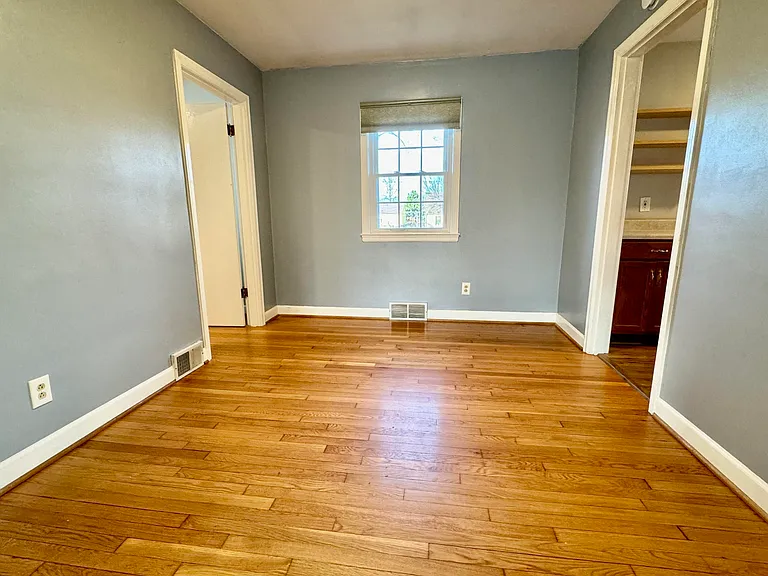 479 Stratford Dr — Photo 13