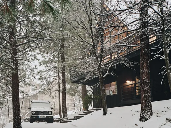 28287 Bern Ln, Lake Arrowhead, CA 92352