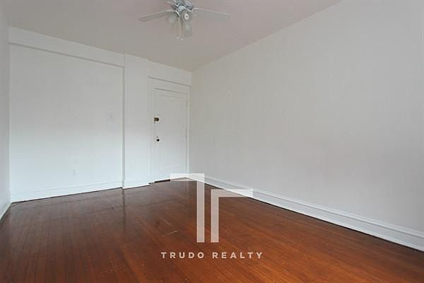 2nd image of 4600 N Beacon St #46024A