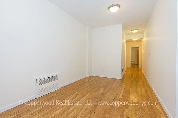 Rented by Copperwood Real Estate | media 17