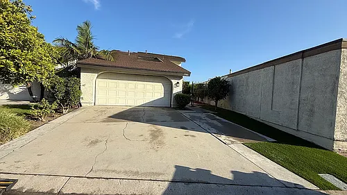 1980 W Windward Dr Photo 1