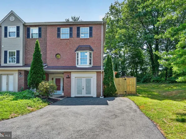 19501 White Saddle Dr, Germantown, MD 20874
