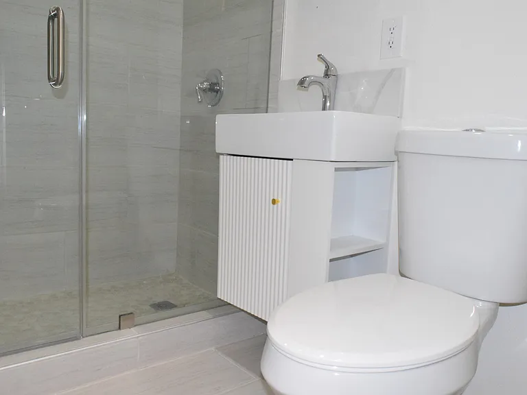 1148 W Civic Center Dr #12 — Photo 4