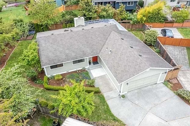 127th Pl NE — Photo 8