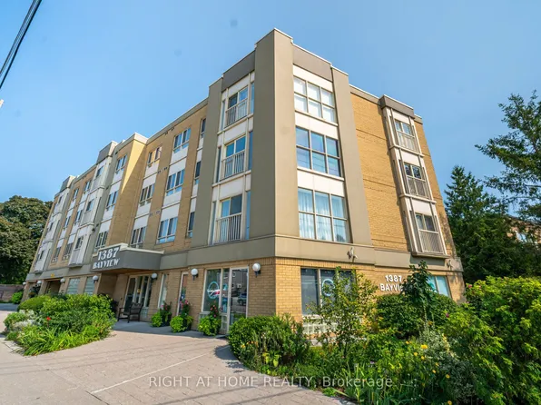 1387 Bayview Ave #306, Toronto, ON M4G 3A5